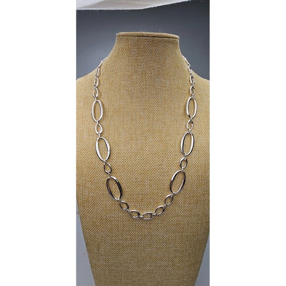 Vintage Crown Trifari Shiny Oval Link Silver Tone Necklace ~ Adj. 24"-26” - Picture 5 of 5